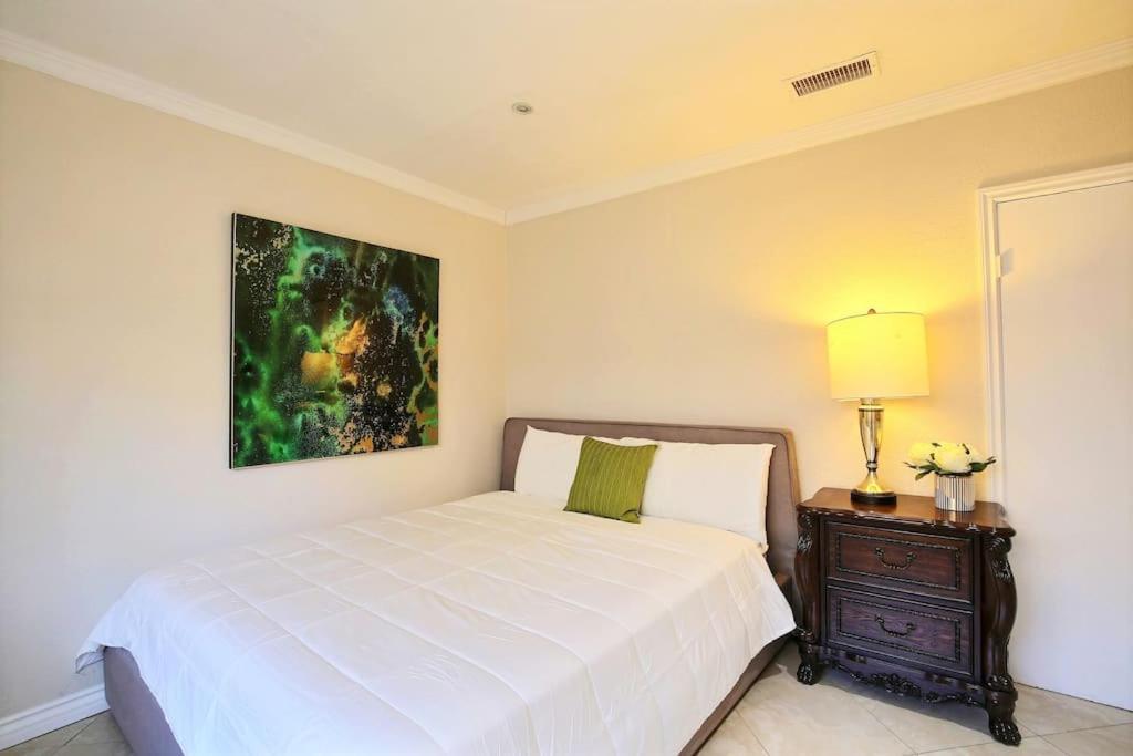 5 Rooms Villa Near Disneyland, Golf Course And Trial To Beach Santa Ana Esterno foto