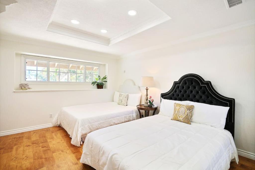 5 Rooms Villa Near Disneyland, Golf Course And Trial To Beach Santa Ana Esterno foto